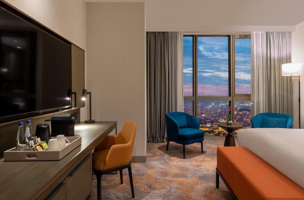 Hilton Mall Of Istambul
