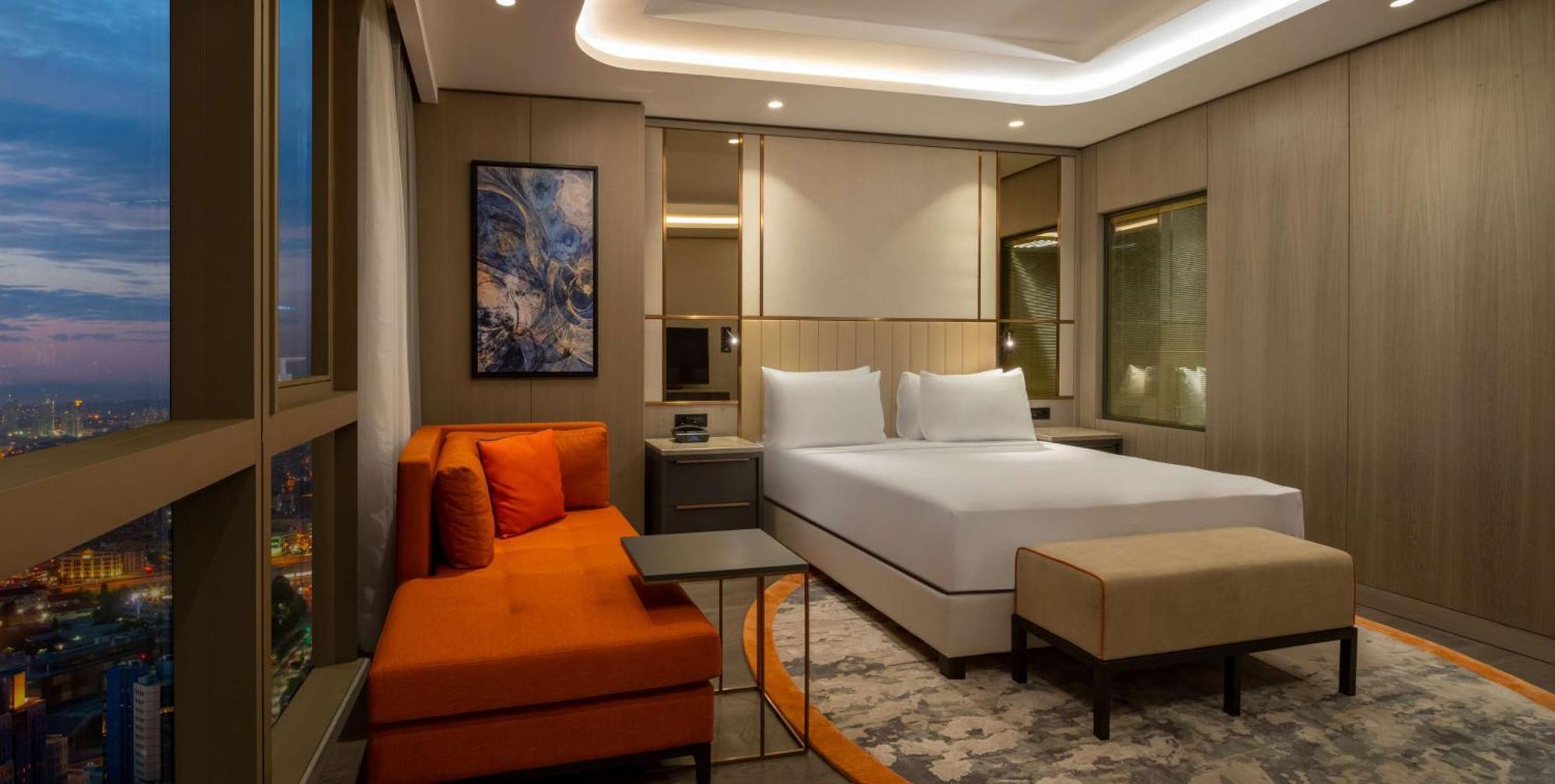 Готель Hilton Mall Of